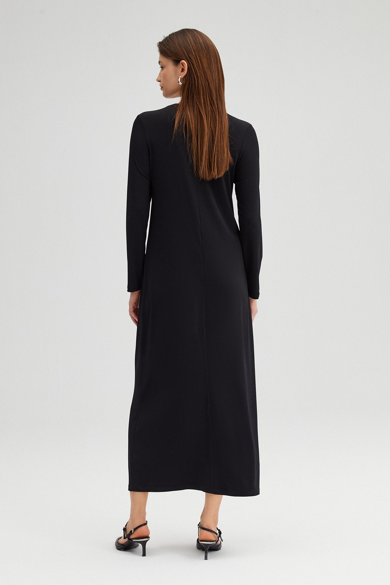 BASIC DRESS