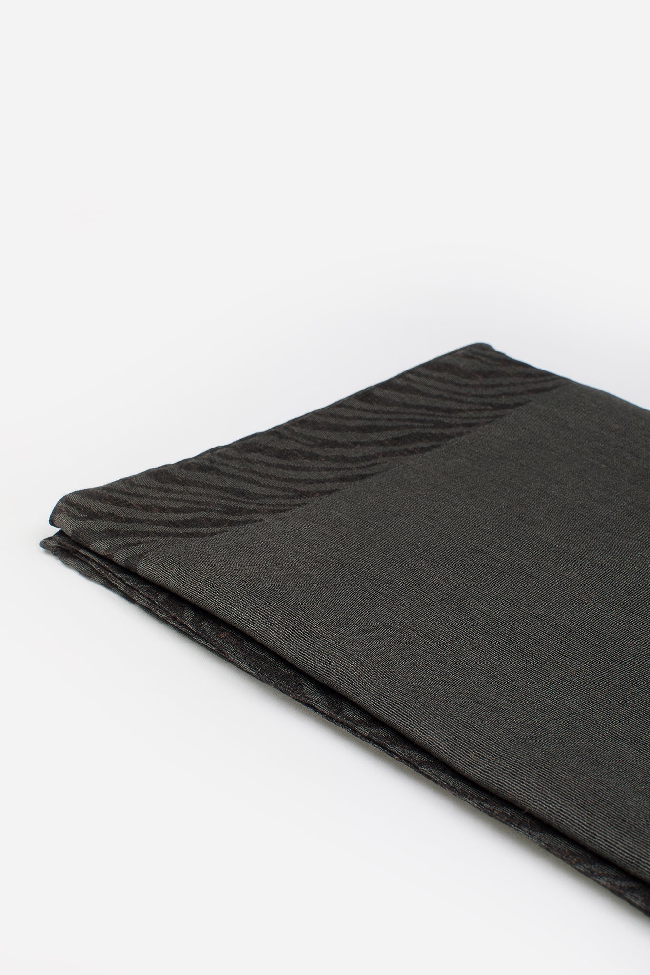 LINEN SOLID SHAWL