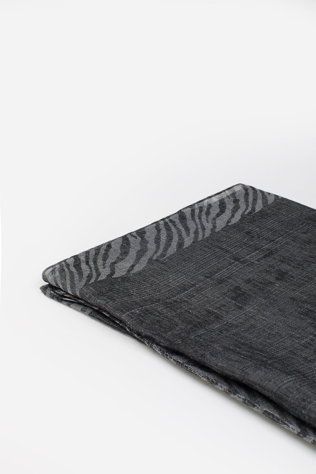 LINEN SOLID SHAWL