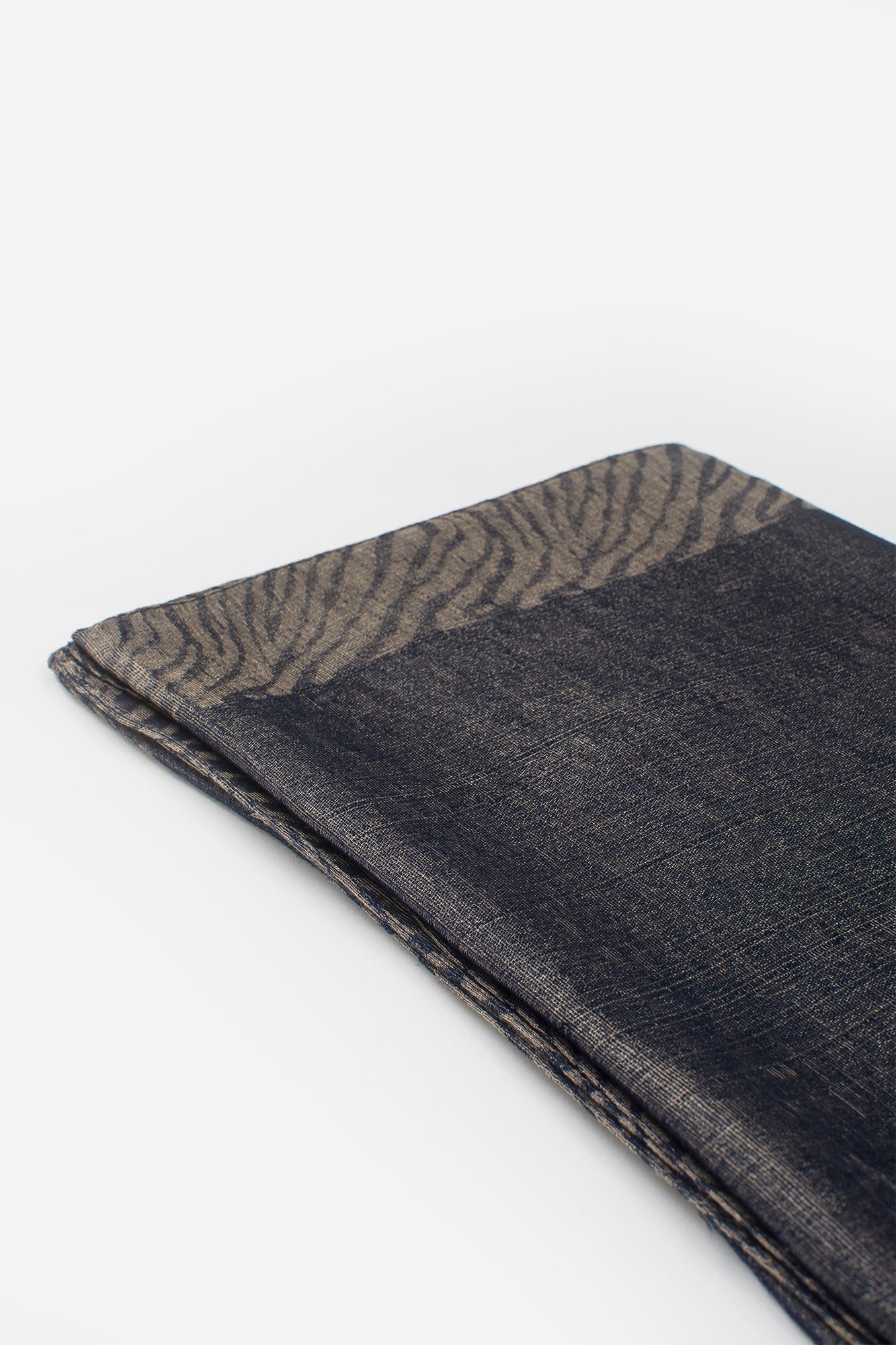 LINEN SOLID SHAWL