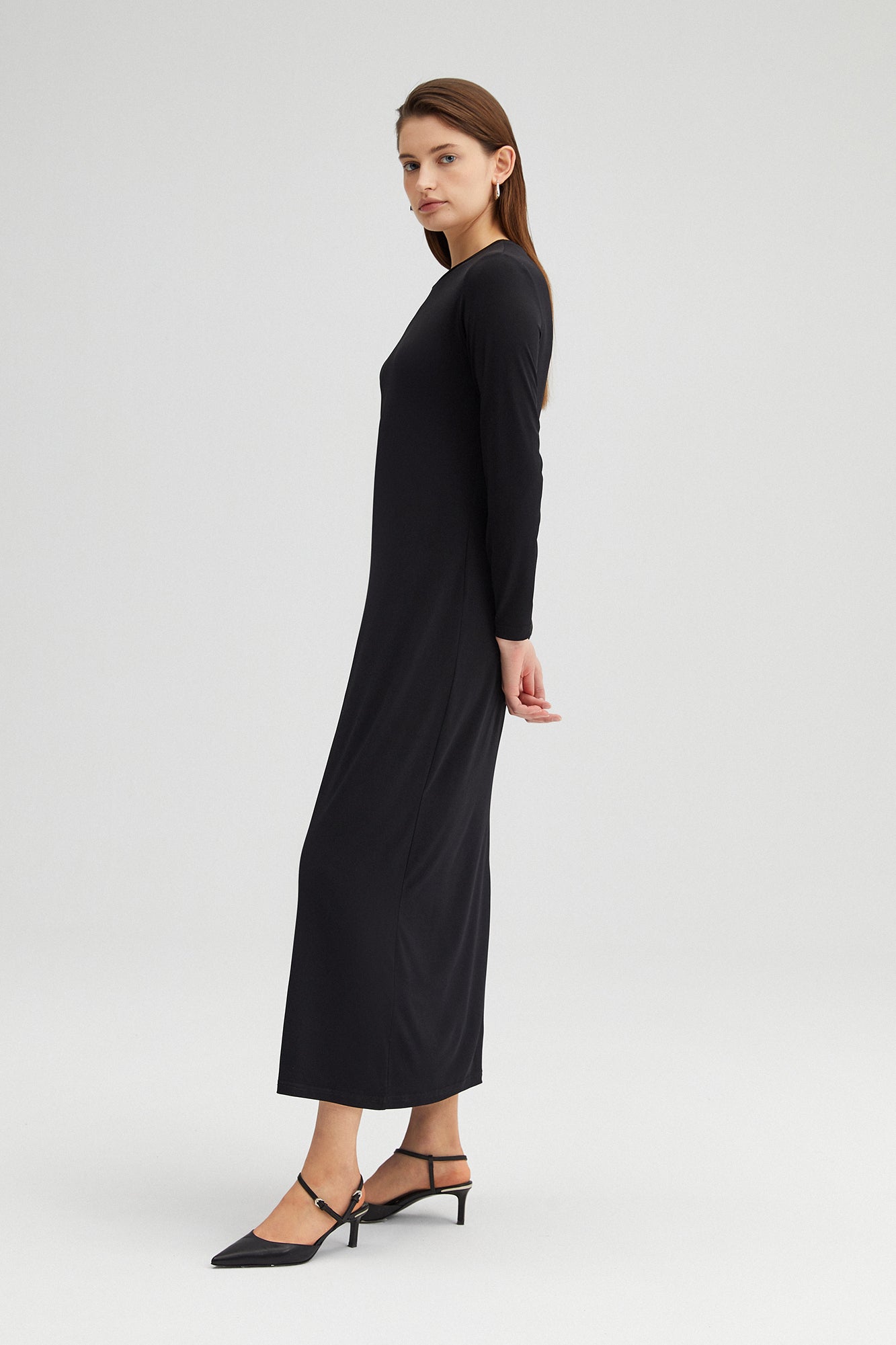 BASIC DRESS