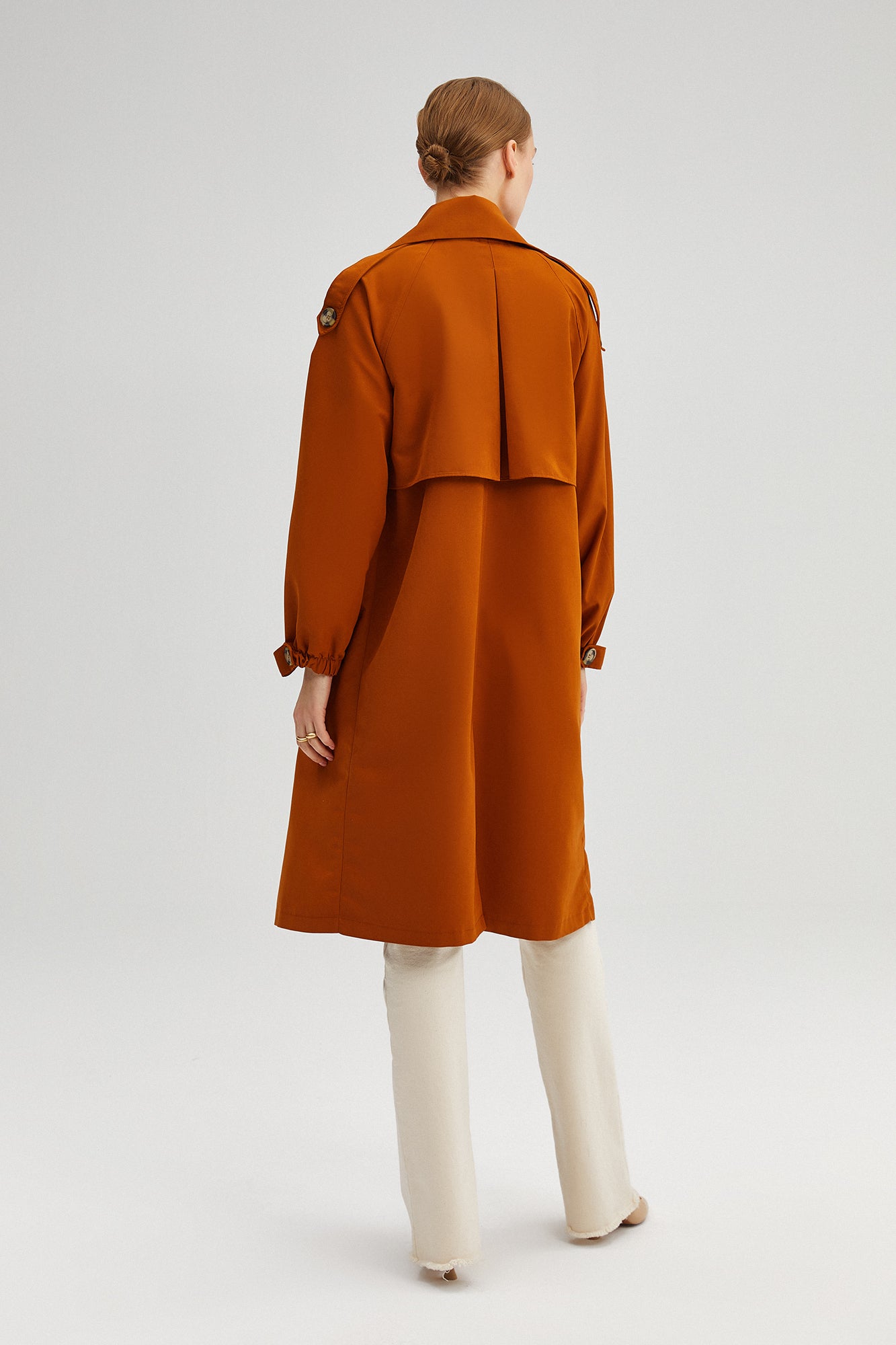 DOUBLE BREASTED TRENCHCOAT
