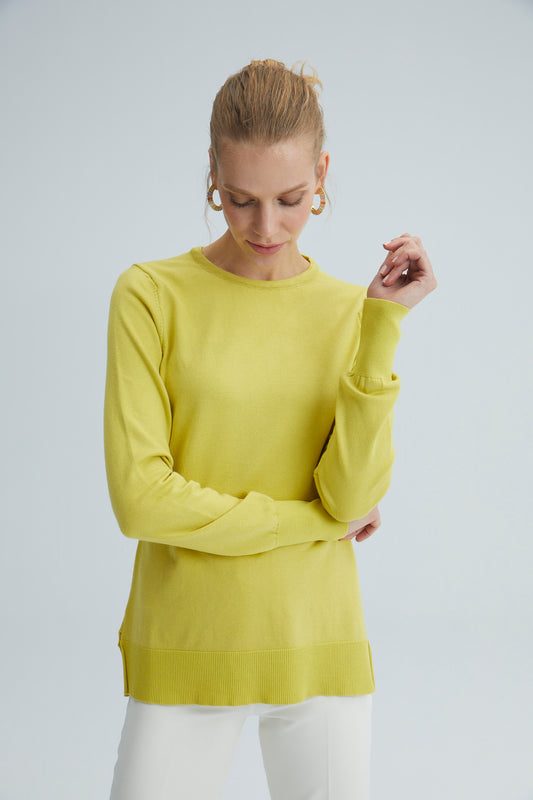 BASIC KNITTING SWEATER