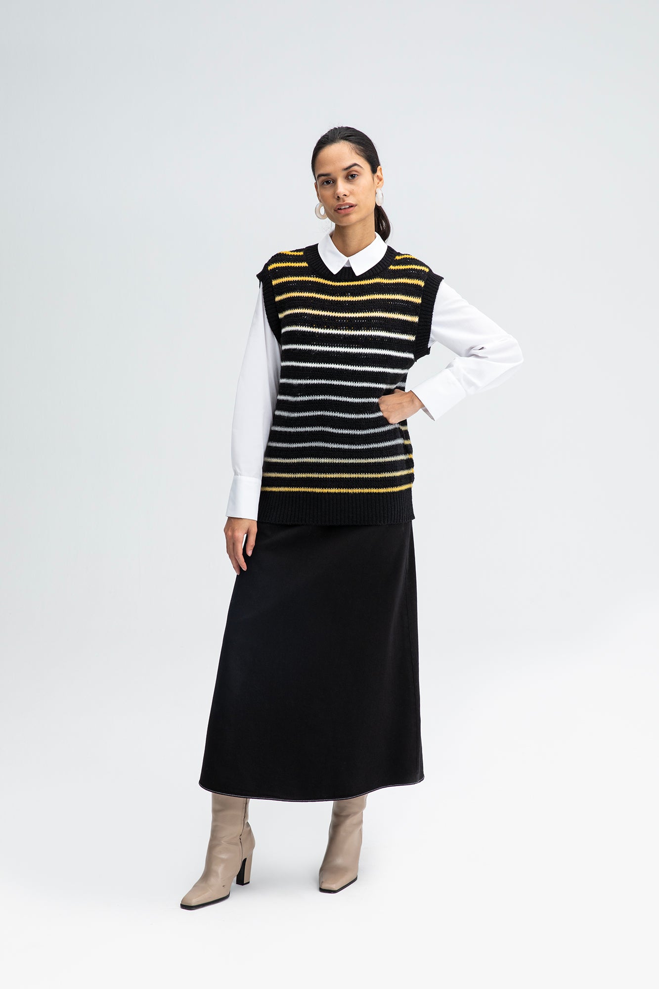 STRIPED KNIT SWEATER