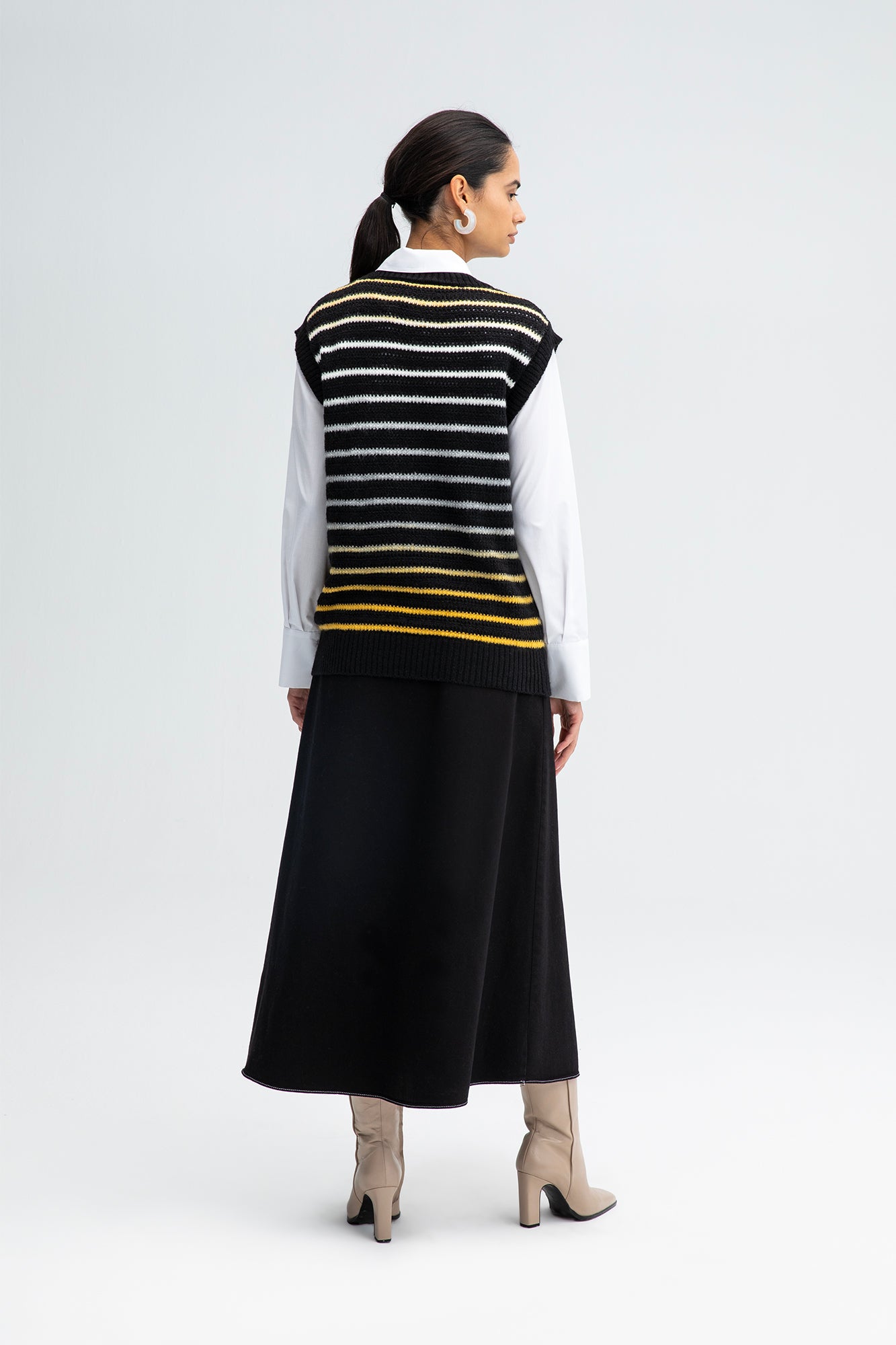 STRIPED KNIT SWEATER