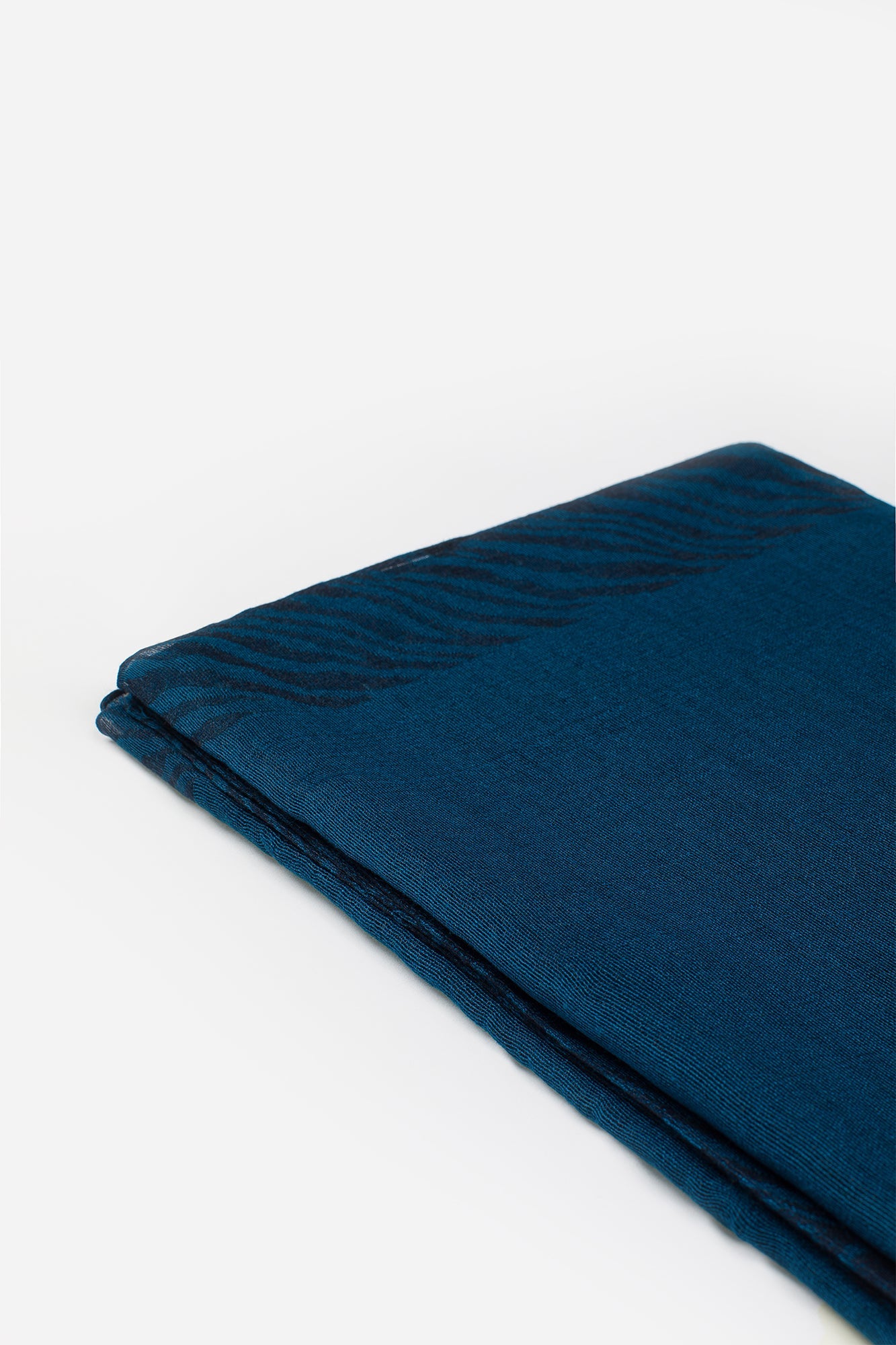 LINEN SOLID SHAWL