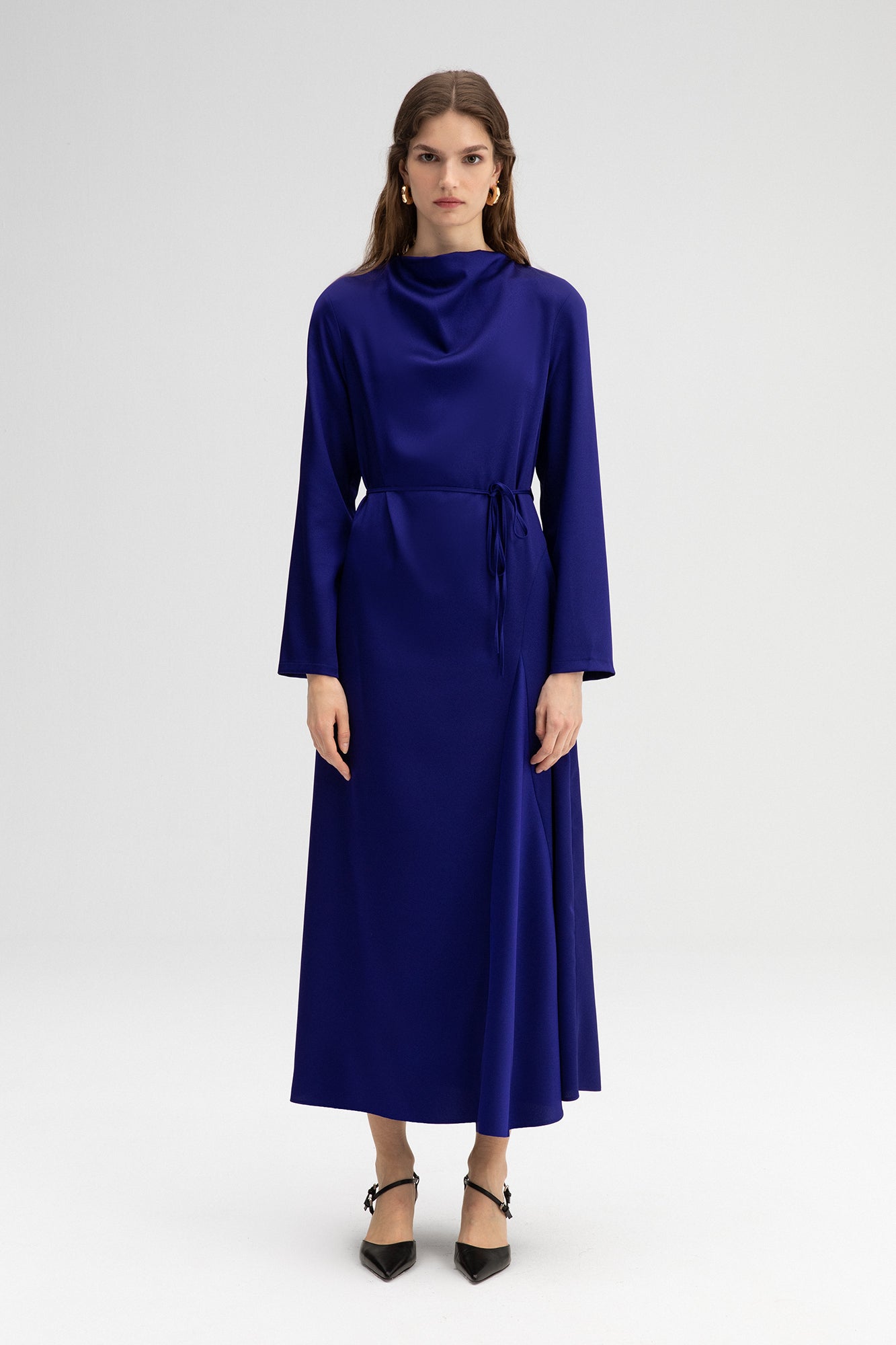 SATIN DRESS WITH BELT