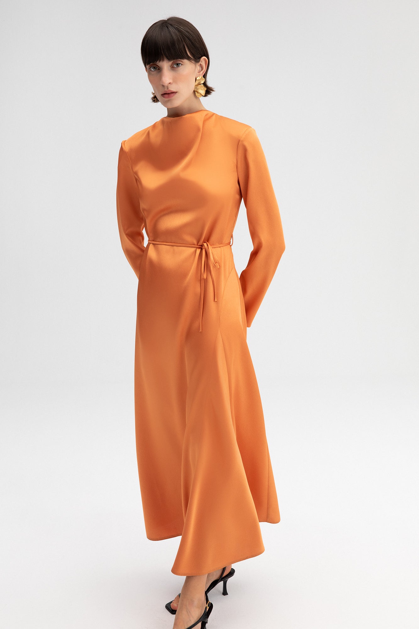 SATIN DRESS WITH BELT