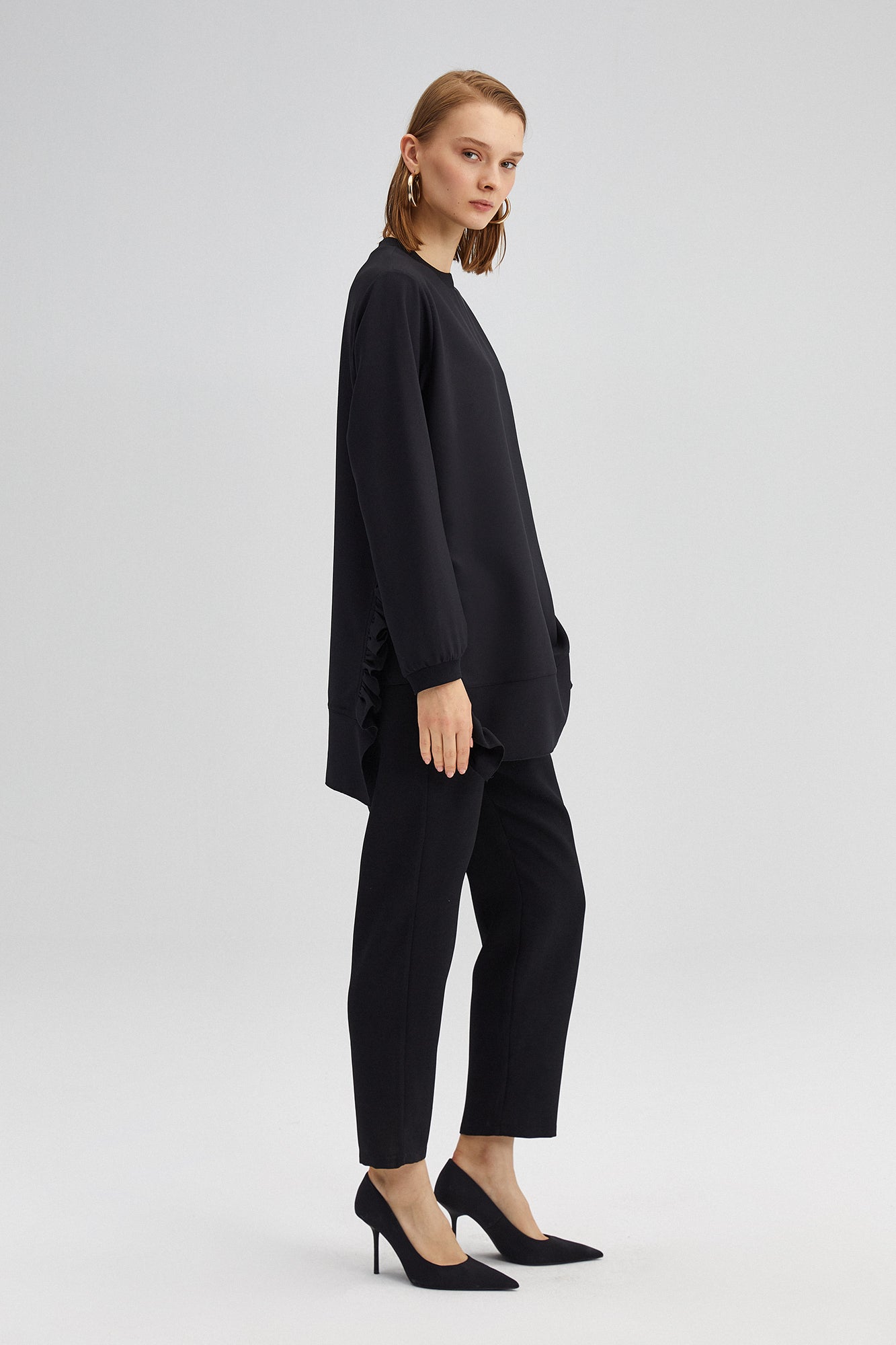 RUFFLED CREPE TUNIC
