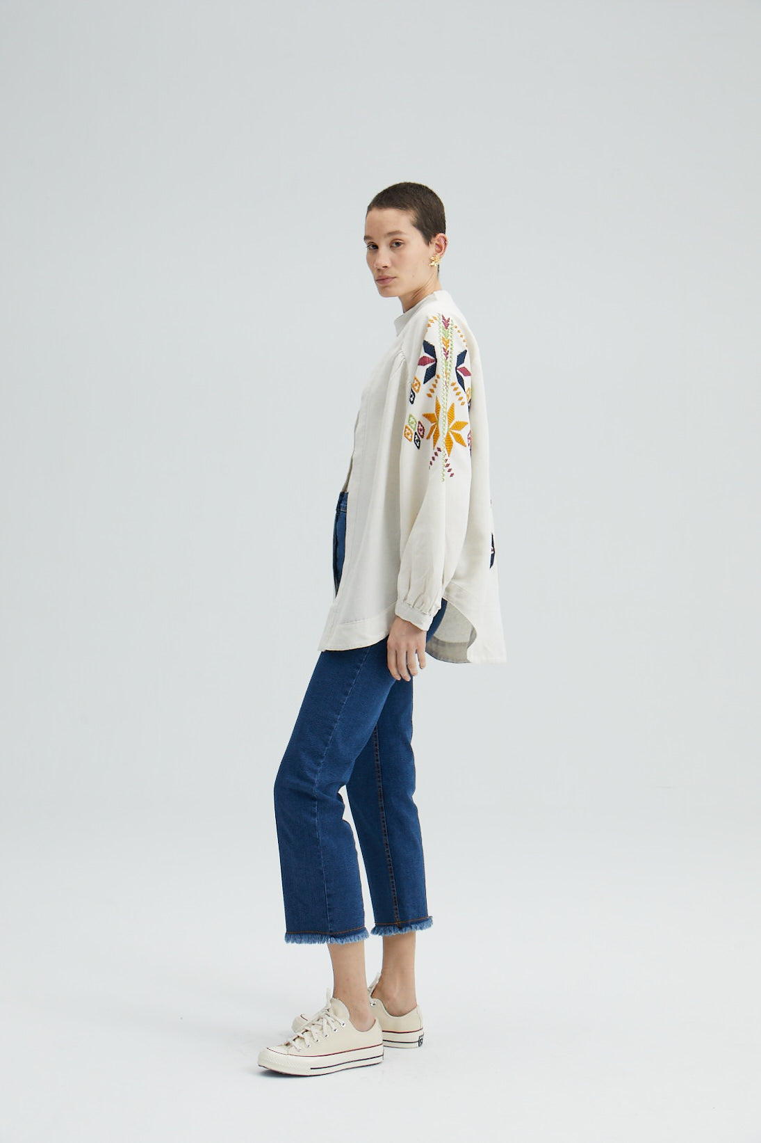 EMBROIDERED KIMONO JACKET
