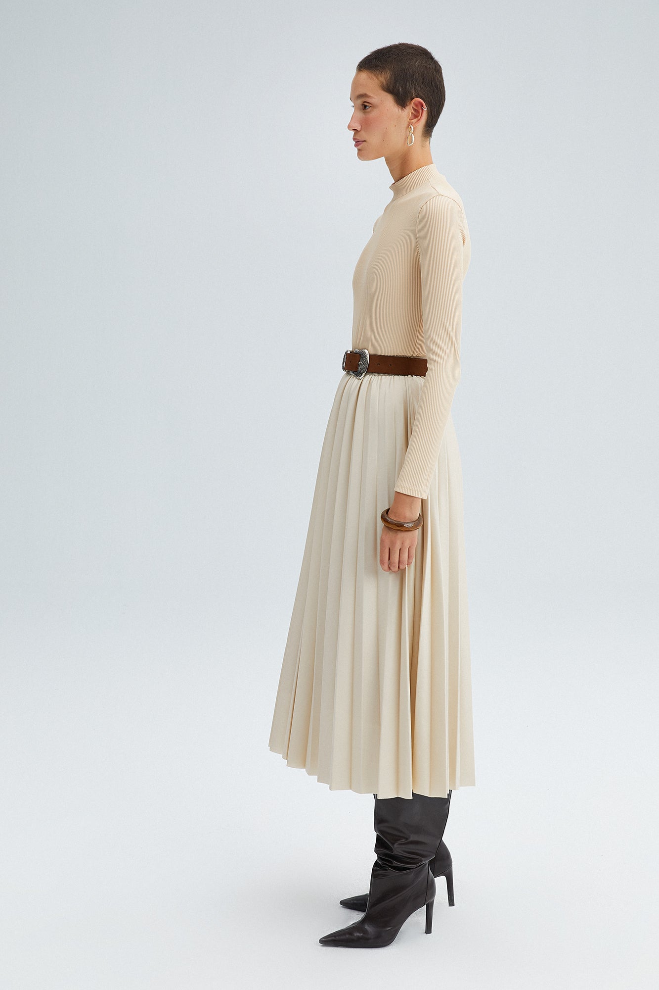 PLEATED SKIRT